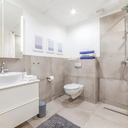 Apartment Helle Stuuv *